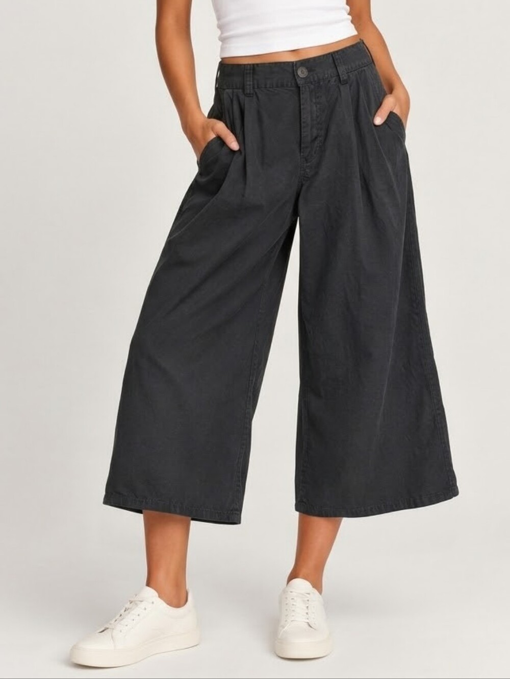 Vuoriβ Cropped Wide Leg Pants Black Small Womens Culottes Capri High Rise Pleats